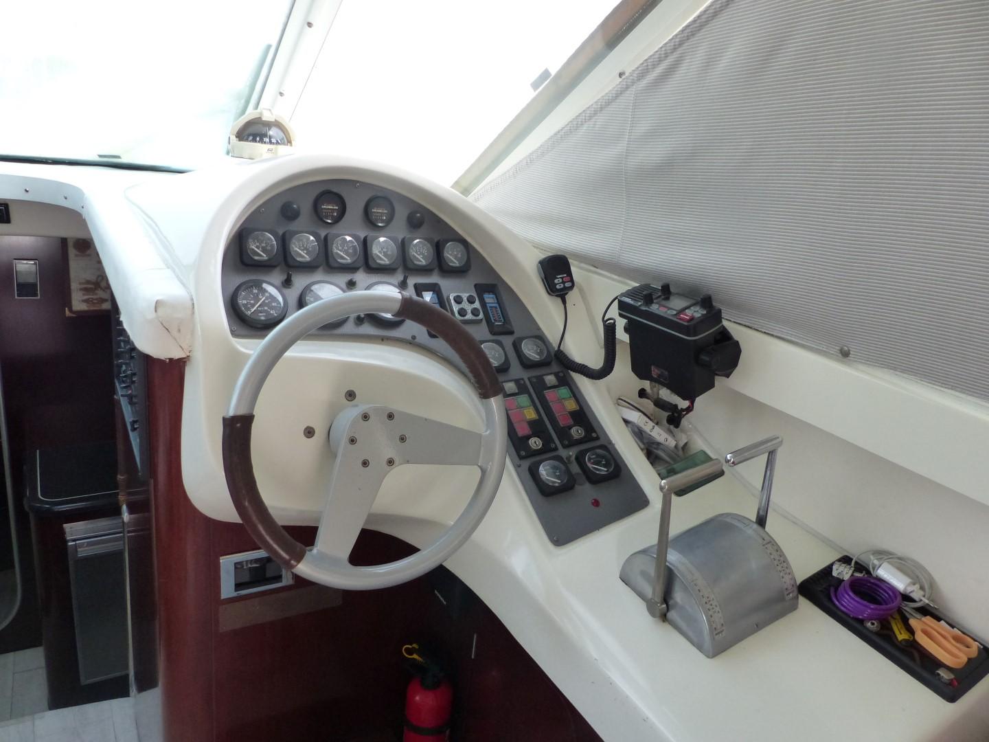 slider 5 Beneteau Flyer F1